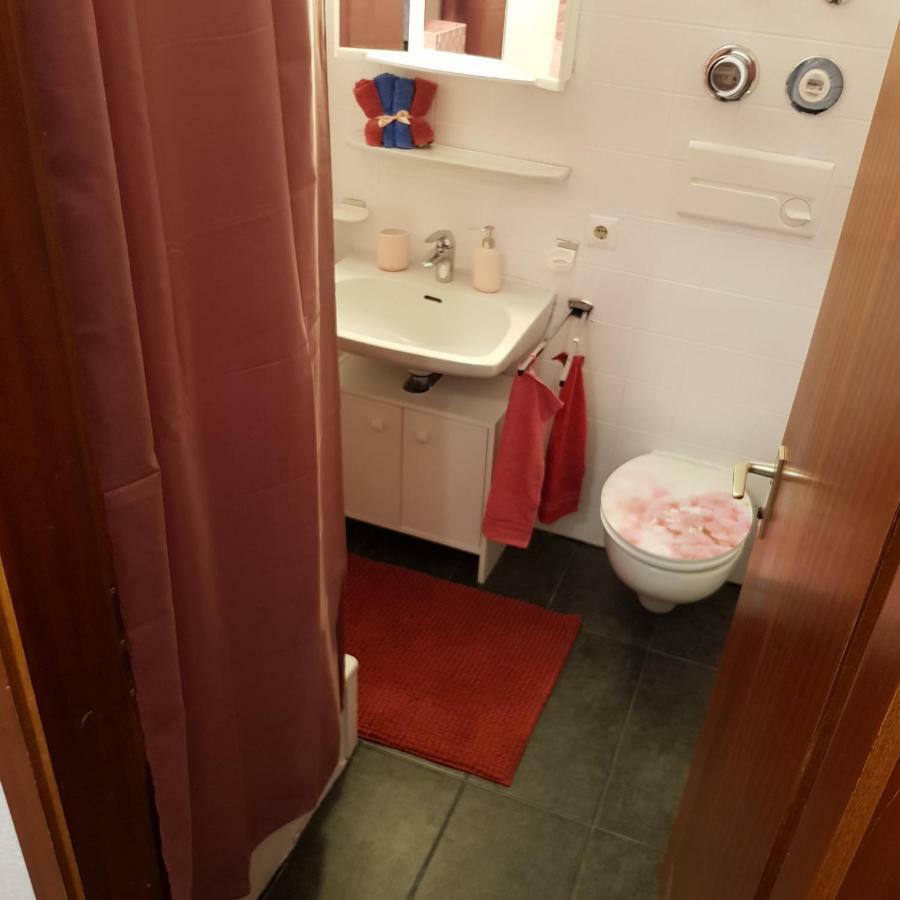 Apartment Kornwestheim Esterno foto